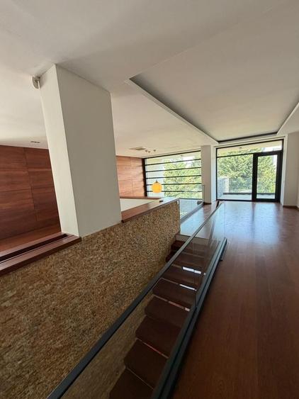 Casă individuală cu 4 camere cu Piscina în Pipera