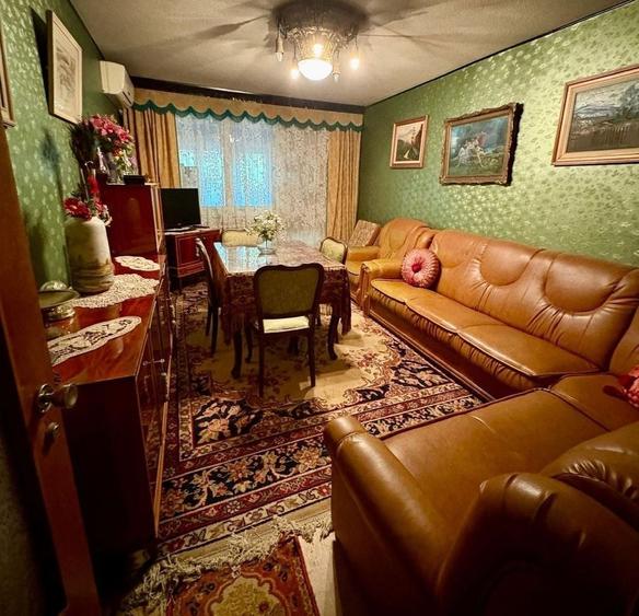 Apartament cu 3 camere, mobilat în Tineretului