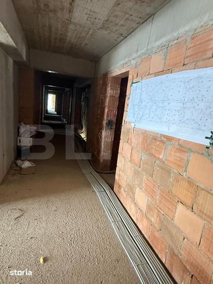 Apartament 3 camere, 2 bai, decomandat, etaj intermediar, zona Tractor - 3