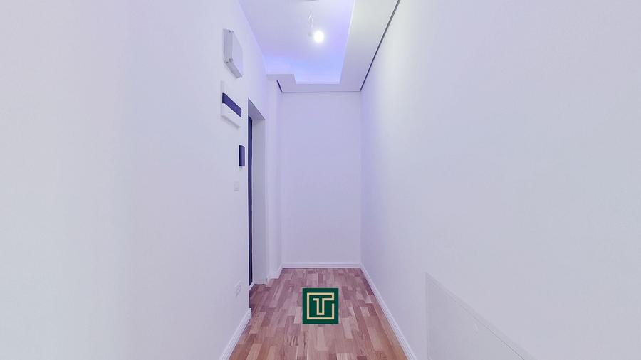 Apartament cu 3 camere decomandat în Miorița