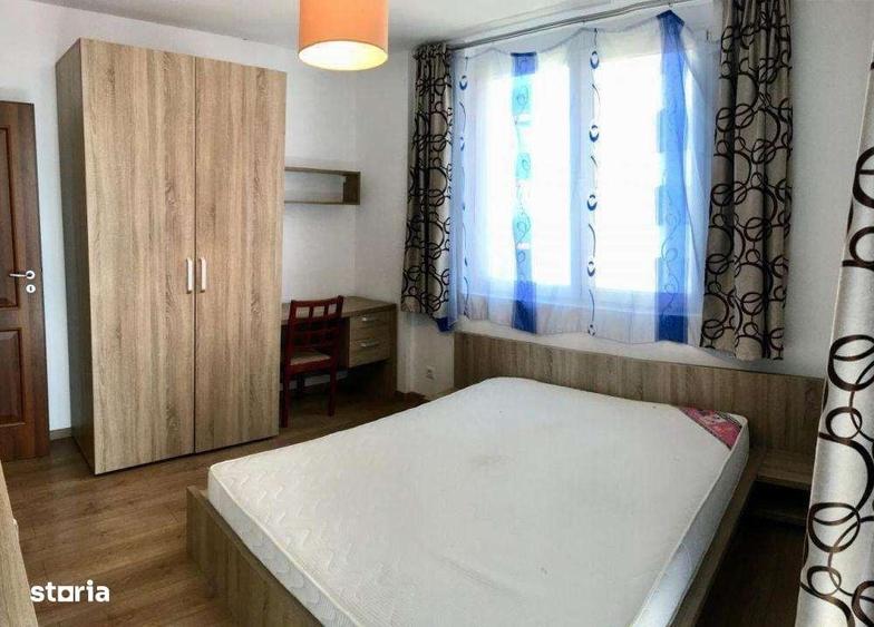 Apartament cu 3 camere semidecomandat în Central