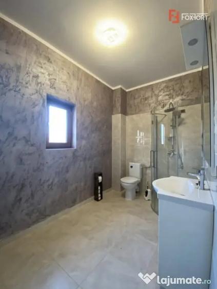 Casă cu 3 camere cu Teren 308 Mp în Sânandrei