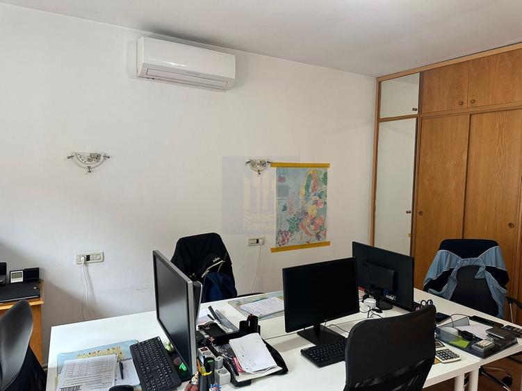 Apartament cu 4 camere decomandat, mobilat în Cotroceni