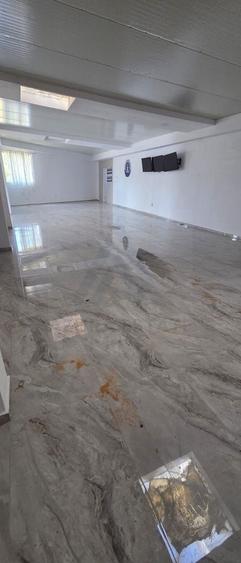 Spațiu comercial, de 120 mp, în Turnișor