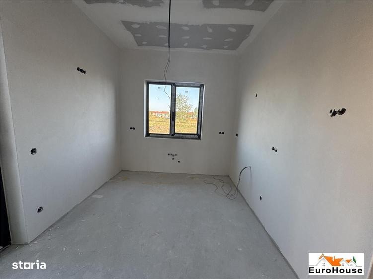 Casă cu 4 camere cu Teren 399 Mp în Central