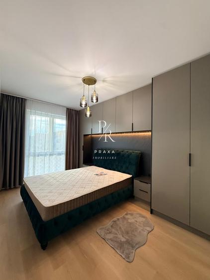 Apartament cu 3 camere decomandat, mobilat în Florești