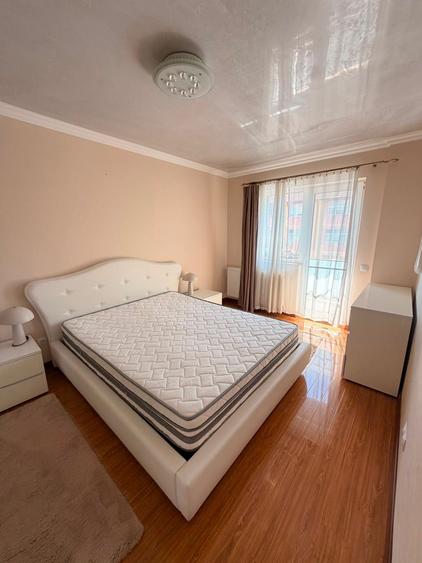 Apartament cu 2 camere decomandat în Ultracentral