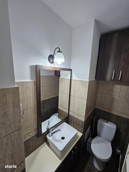 Apartament cu 3 camere decomandat în Vulcan