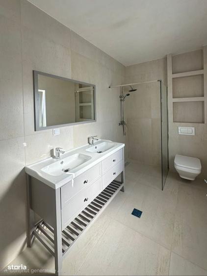 Casă cu 3 camere în Valea Adâncă