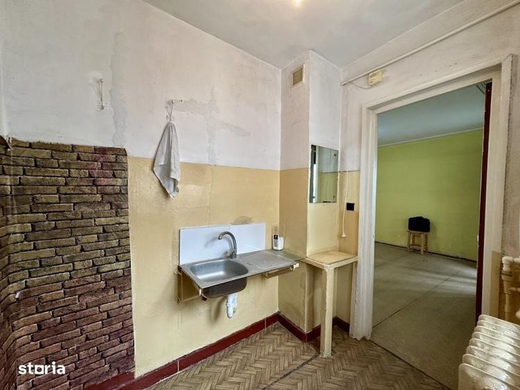 Garsonieră în Gorjului