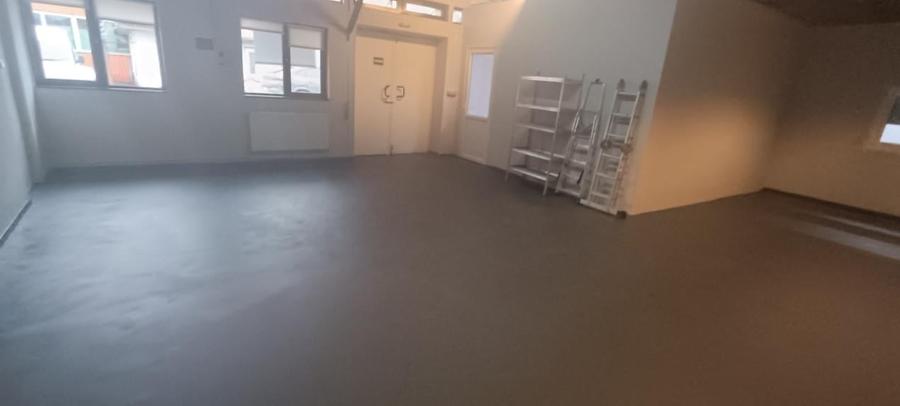 Spațiu comercial, de 130 mp, în Xenia