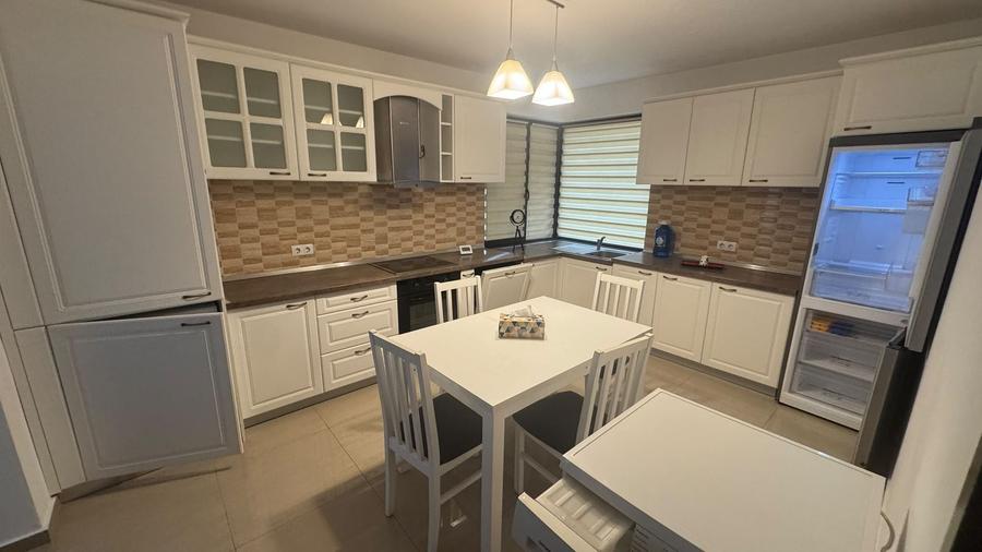 Duplex cu 4 camere cu Canalizare în Arhitecților - Calea Cisnădiei