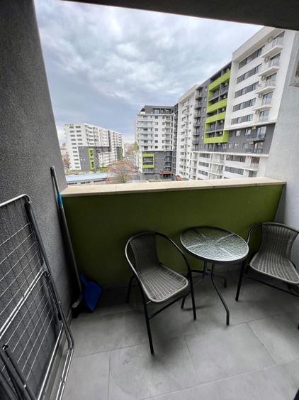 Apartament cu 2 camere semidecomandat în Central