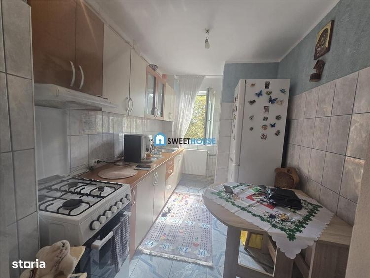 Apartament cu 2 camere semidecomandat în Exterior Vest