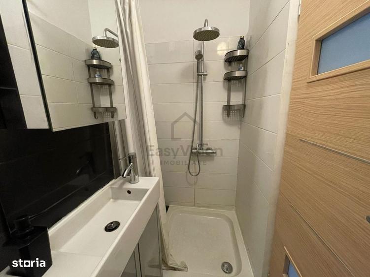 Apartament cu 2 camere decomandat în Sala Palatului
