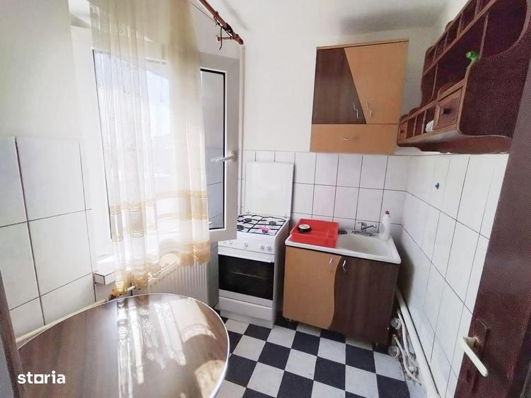 Garsonieră în Rovine