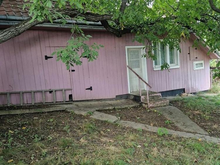 Casă individuală cu 3 camere cu Teren 1400 Mp în Burdujeni