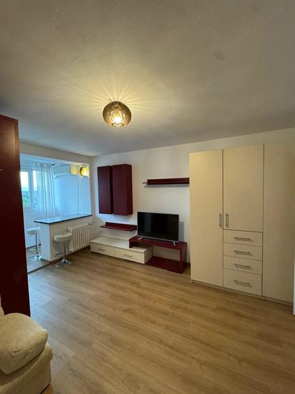 Garsonieră semidecomandată în Brazda lui Novac