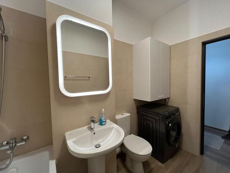 Apartament cu 2 camere semidecomandat, mobilat în Timișoara