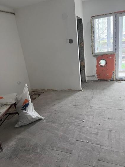 Garsonieră semidecomandată în Valea Rosie