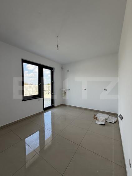 Casă individuală cu 5 camere cu Canalizare în Podari