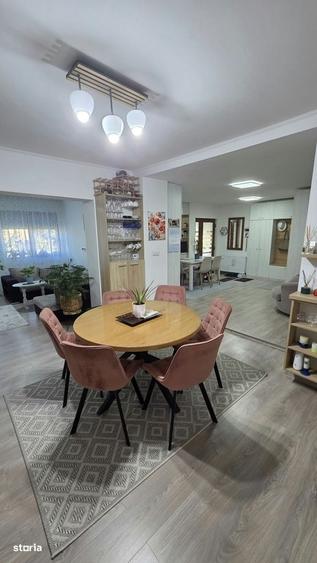 Casă cu 4 camere în Amați