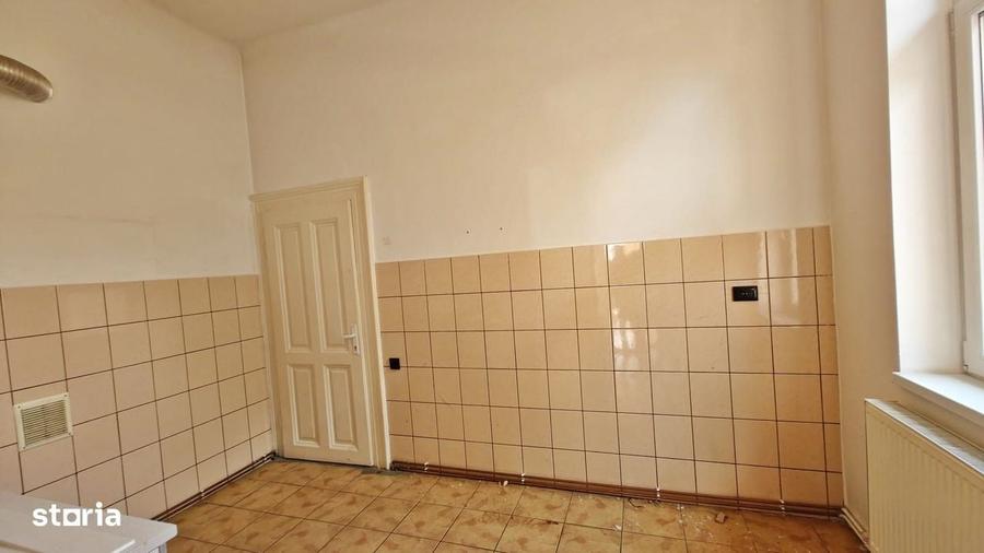 Casa ideala pentru activitati de birouri/comerciale, zona Centrala - 10