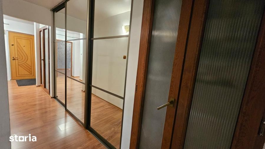 Apartament cu 3 camere în Țiglina 3