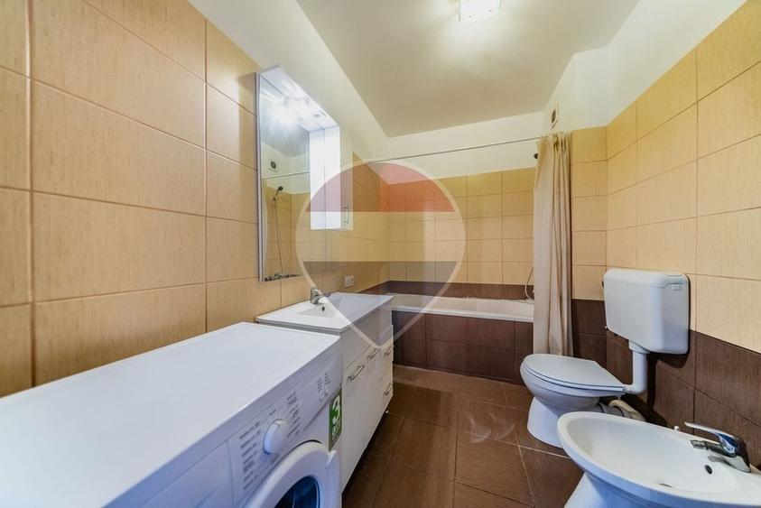 Apartament cu 2 camere semidecomandat, mobilat în Banu Mărăcine