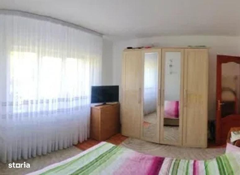 Casă cu 3 camere în Alexandru cel Bun