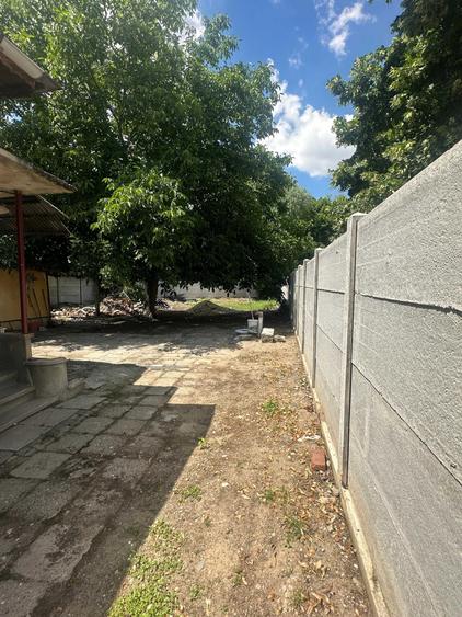 Casă cu 4 camere în Exterior Vest