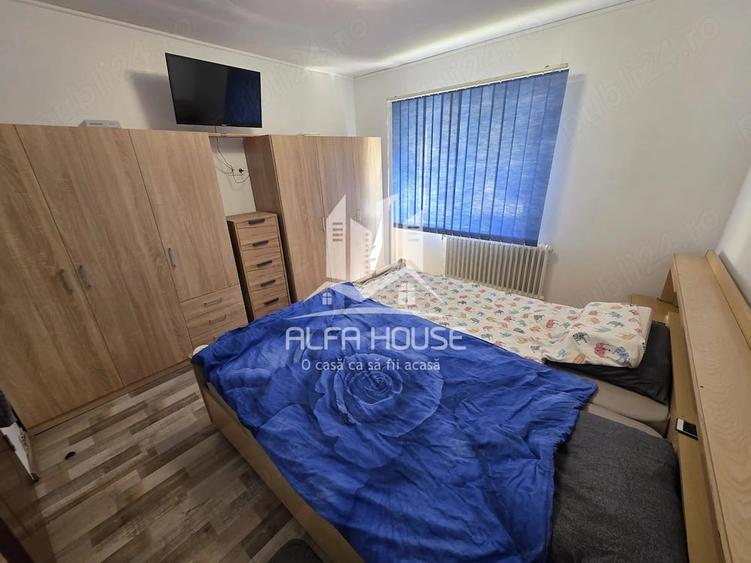 Apartament cu 4 camere decomandat în Central