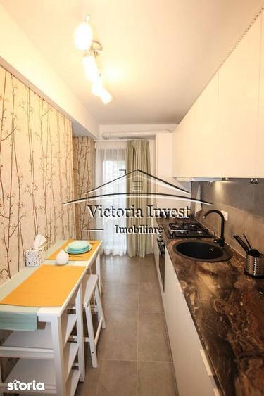 Apartament cu 3 camere, mobilat în Grivița