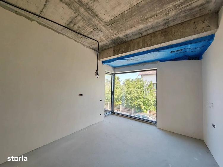 Casă cu 4 camere în Tamași