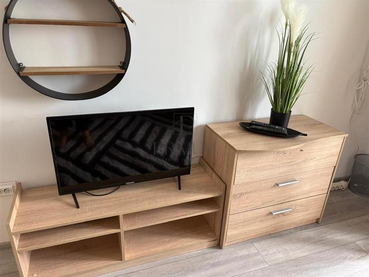 Apartament 3 camere | 57 mp | Decomandat | Complet mobilat și utilat | Zon& - 5