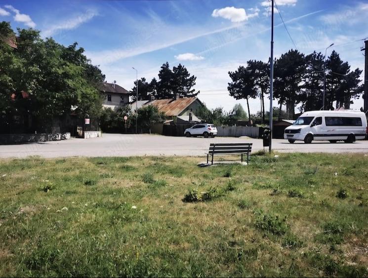 Teren de 7500 mp, în Florești