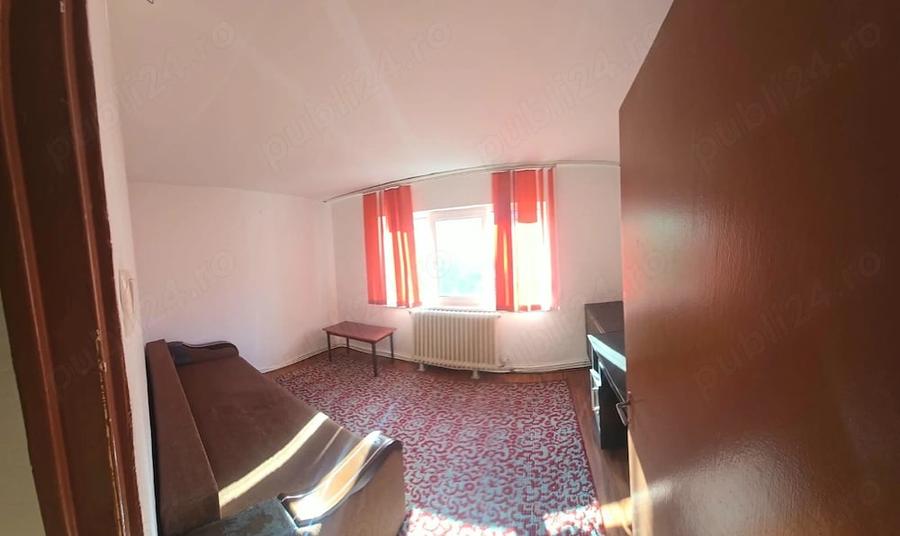Apartament cu 2 camere semidecomandat în Micro 16