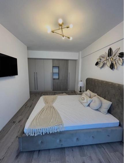 Apartament cu 2 camere în Tractorul