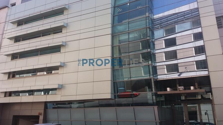 Birou, de 198 mp, în Romană
