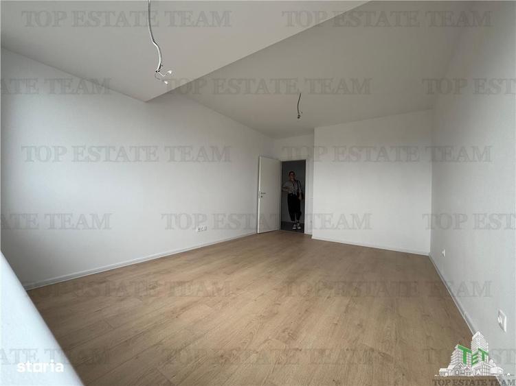 Apartament cu 2 camere de vanzare intr-un complex cu piscina parc Sect - 9
