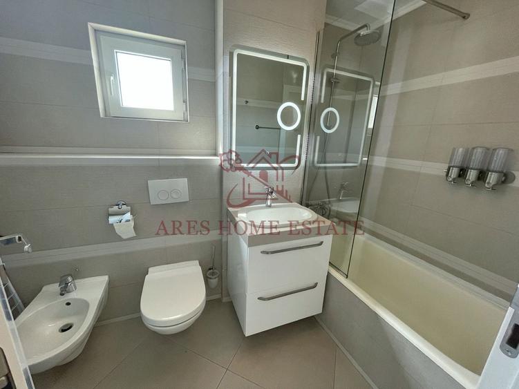 Apartament cu 3 camere decomandat, mobilat în Dacia