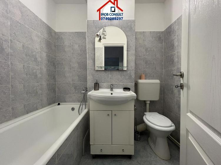 Apartament cu 2 camere decomandat în Alexandru cel Bun