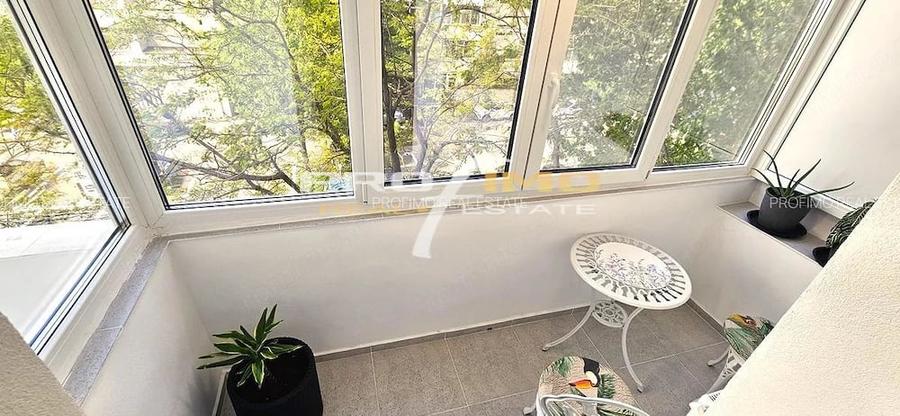 Apartament cu 3 camere în Ultracentral