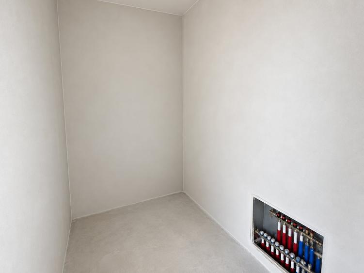 Penthouse cu 3 camere decomandat în Giroc