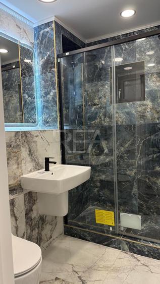 Apartament cu 3 camere decomandat, mobilat în Unirii
