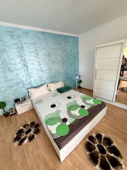 Casă cu 4 camere cu Teren 100 Mp în Central