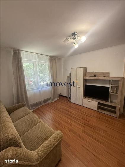 Apartament cu 2 camere în Careiului