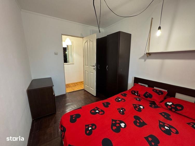 Apartament cu 3 camere semidecomandat - zona Tomis Nord - 3