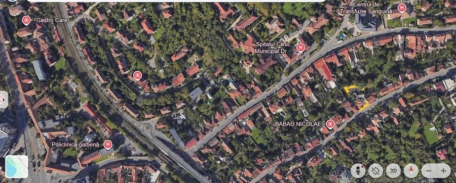 Casă cu Teren 910 Mp în Central