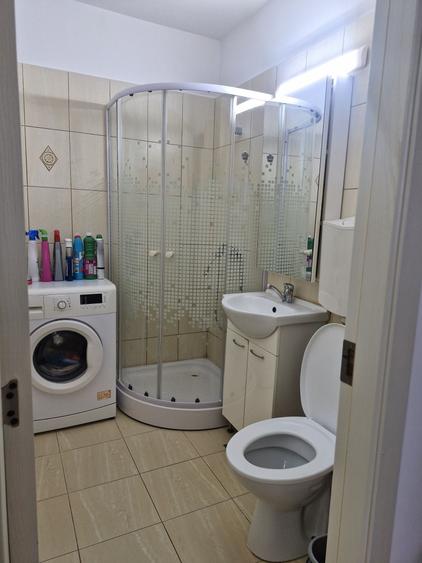 Apartament cu 2 camere semidecomandat în Drumul Taberei